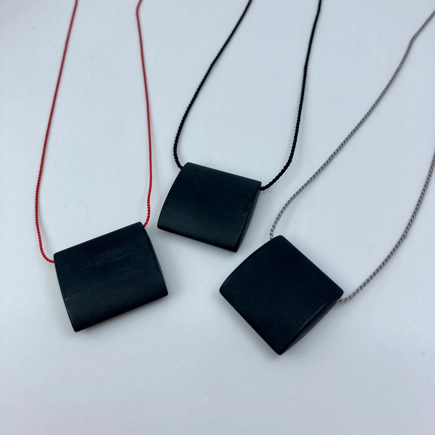 Simplicity- Black onyx short silk necklace
