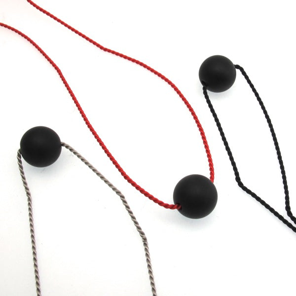Simplicity - Matte onyx on short silk necklace