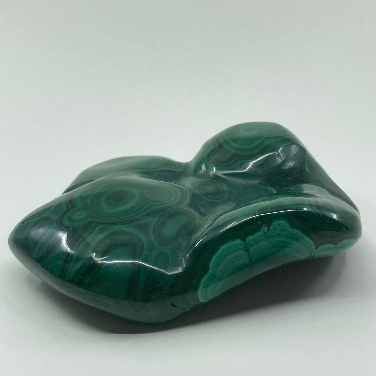 Malachite polished freeform side view