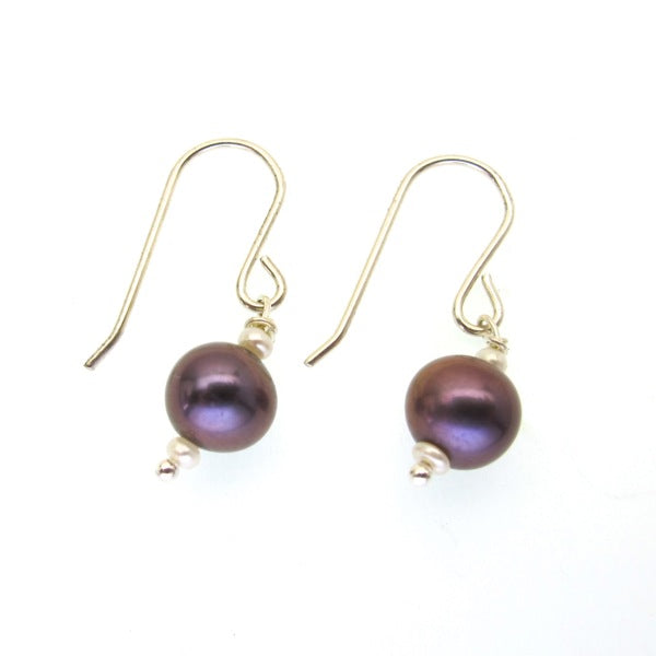 Black & white fresh water pearls earrings